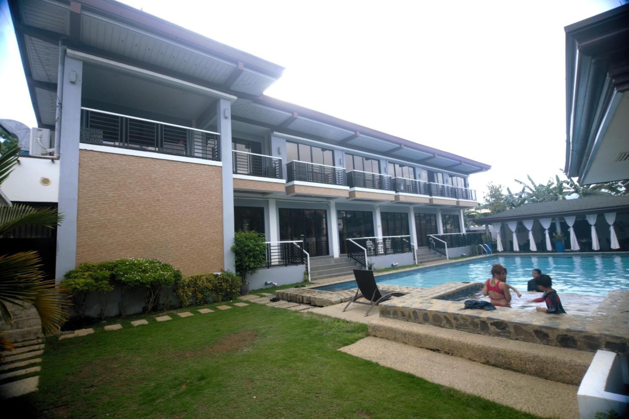 Hotel Gabriella Tagbilaran City Exterior photo