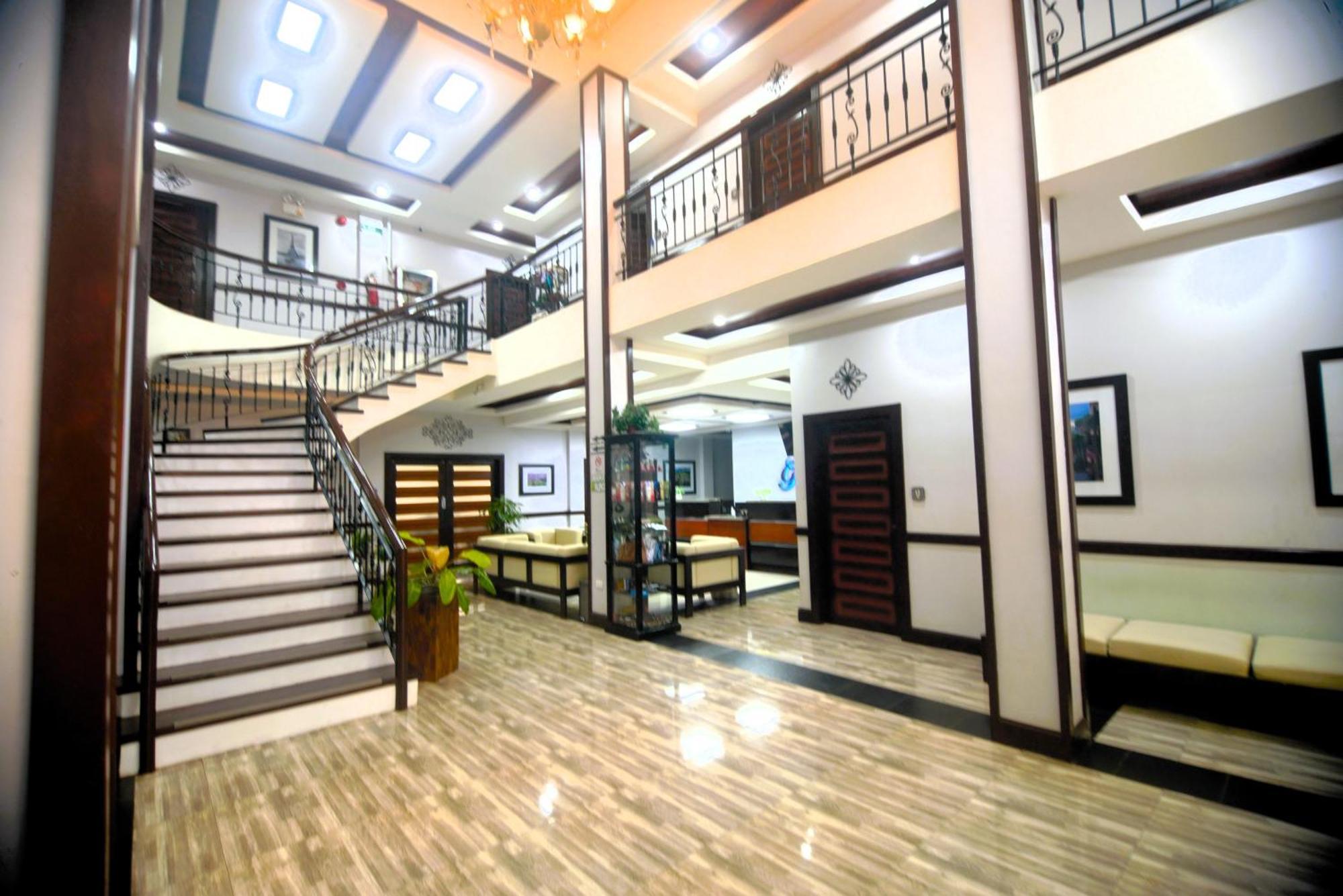 Hotel Gabriella Tagbilaran City Exterior photo