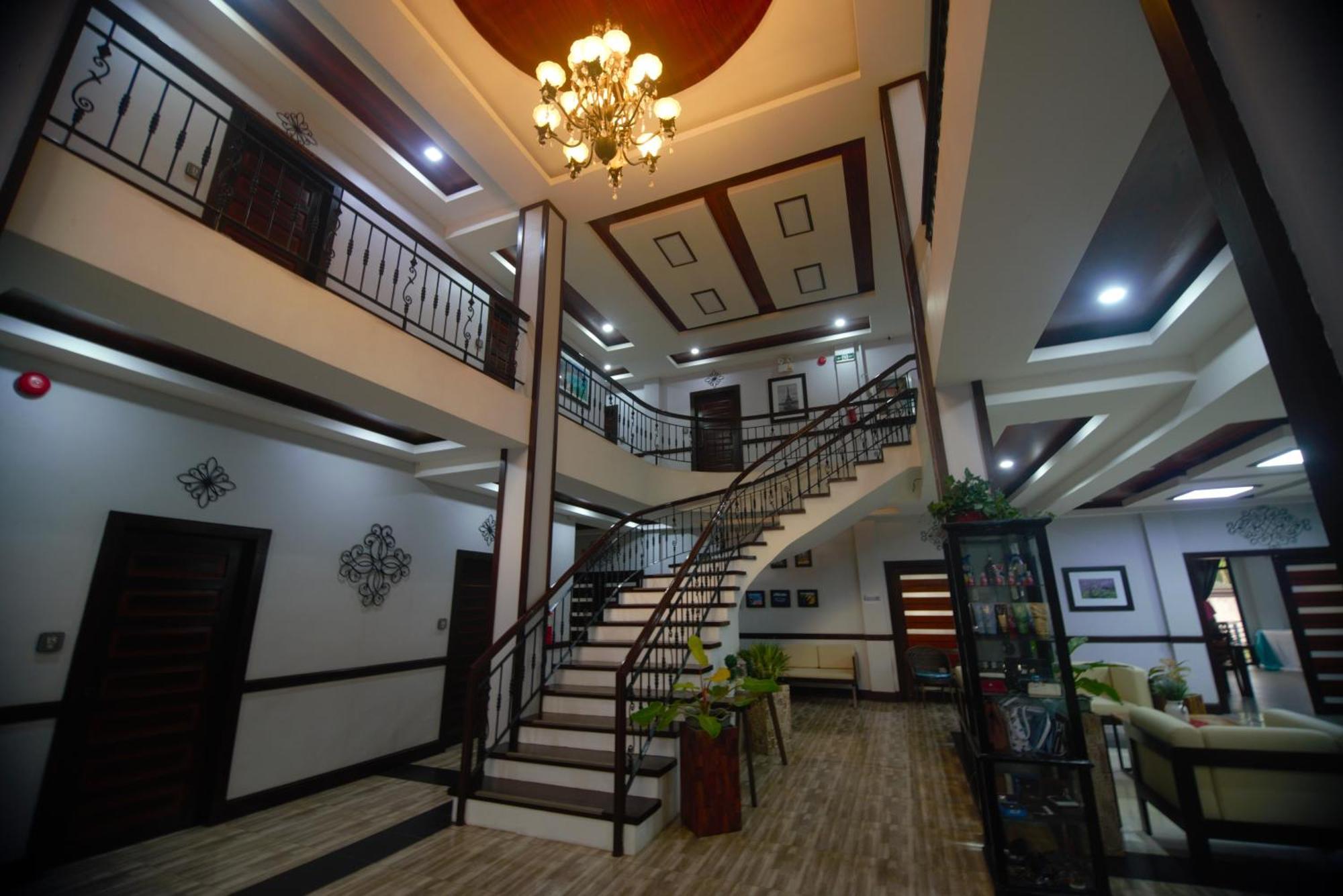 Hotel Gabriella Tagbilaran City Exterior photo