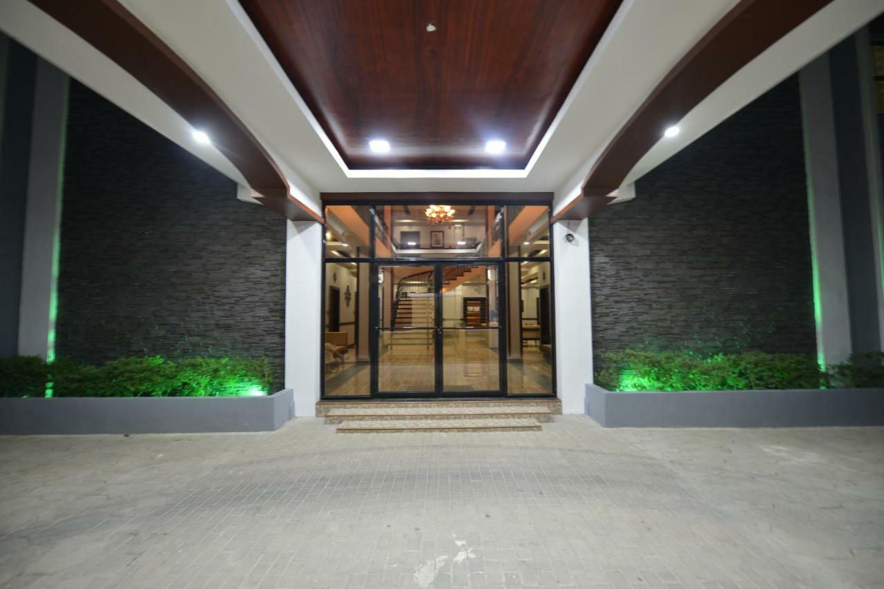 Hotel Gabriella Tagbilaran City Exterior photo